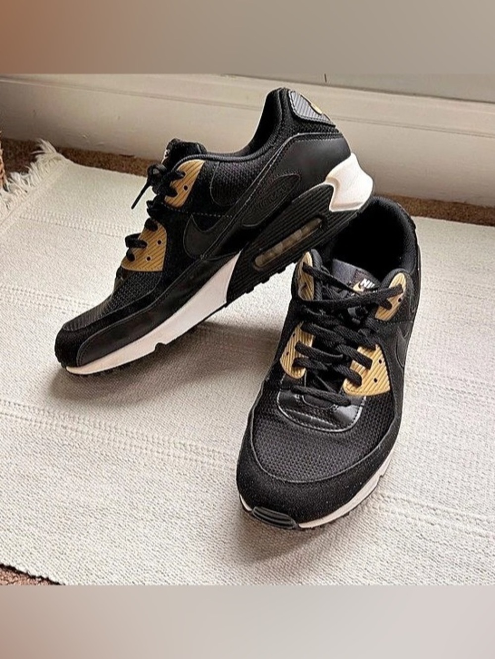 Nike Air Max 90 Black Metallic Gold Men’s Size 15 DM7557-001